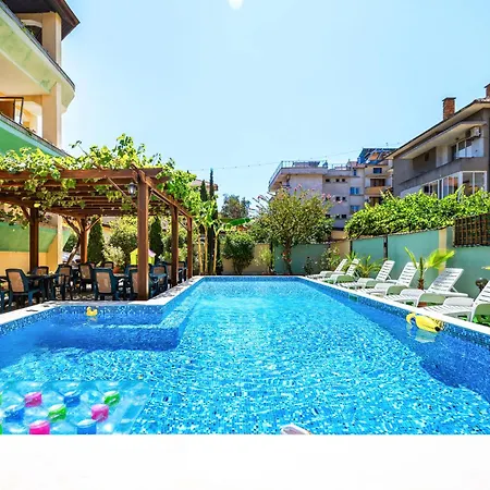 Paradise Tchernomorets